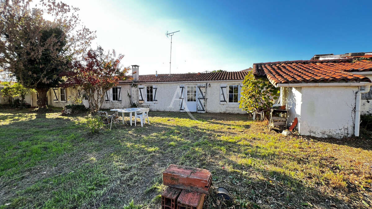 Maison à LA TREMBLADE