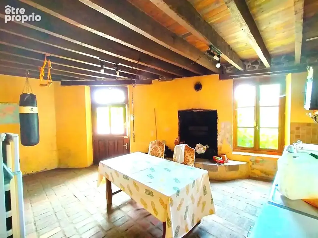 maison à vendre Le Ham en Mayenne avec dépendances