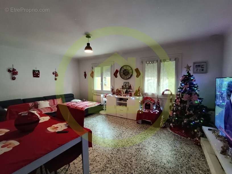 Appartement à BEAUCAIRE