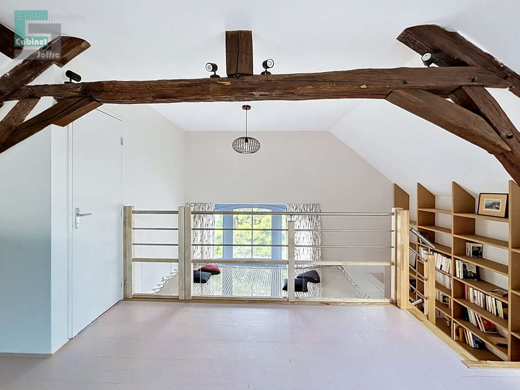 Maison de ville de 61 m2 au sol , idéal Investissement locatif ,atelier d'artiste, profession libérale, local - photo 5