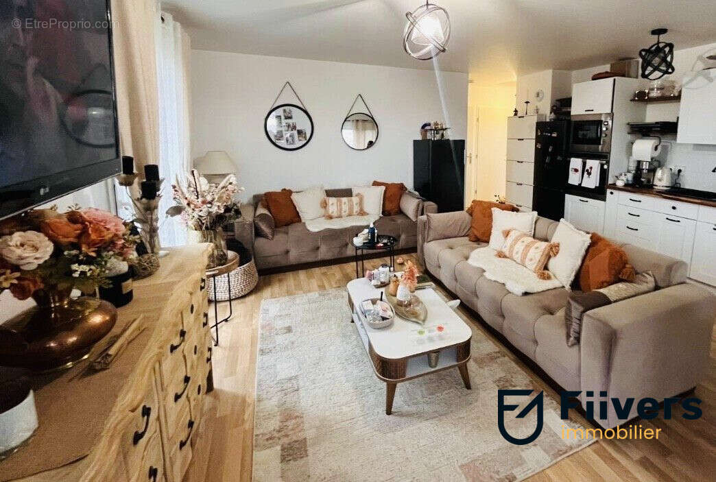 Appartement à MOISSY-CRAMAYEL