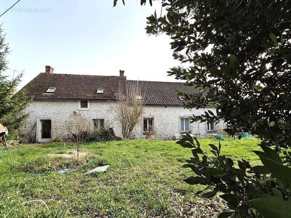 Maison à PUISEAUX