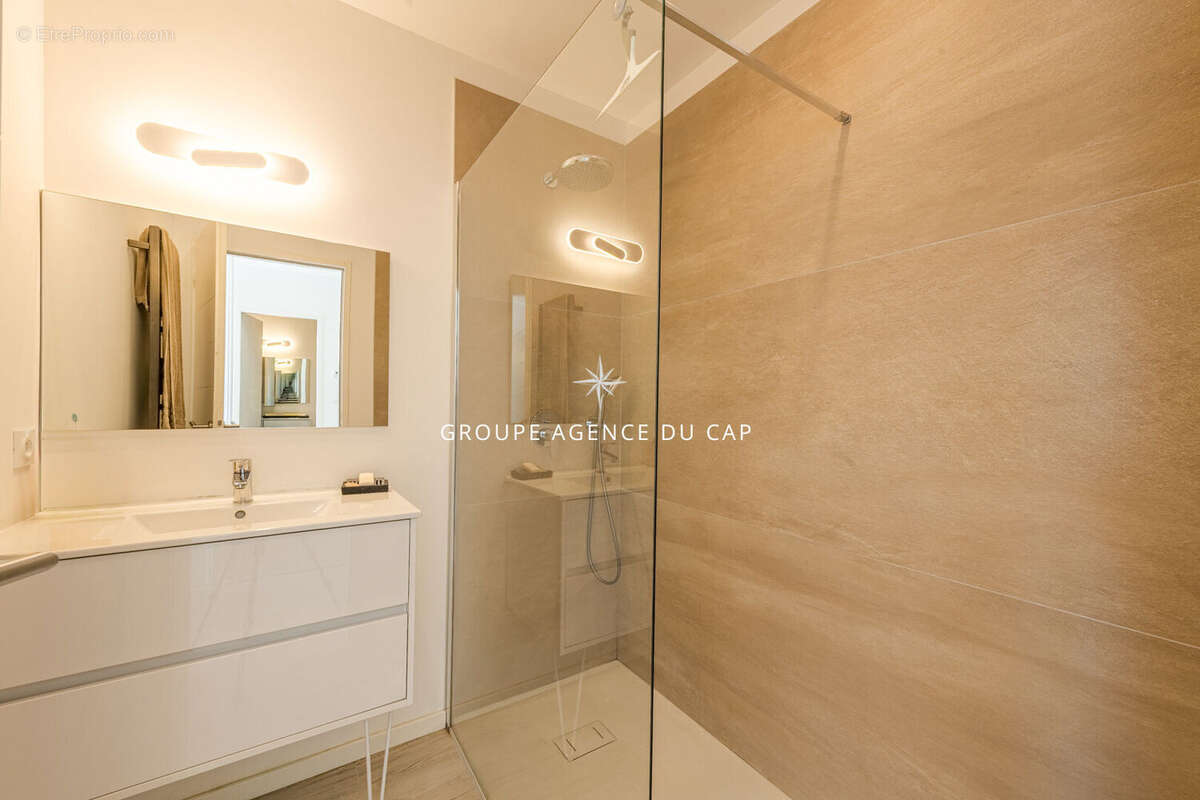 Maison à SAINT-RAPHAEL