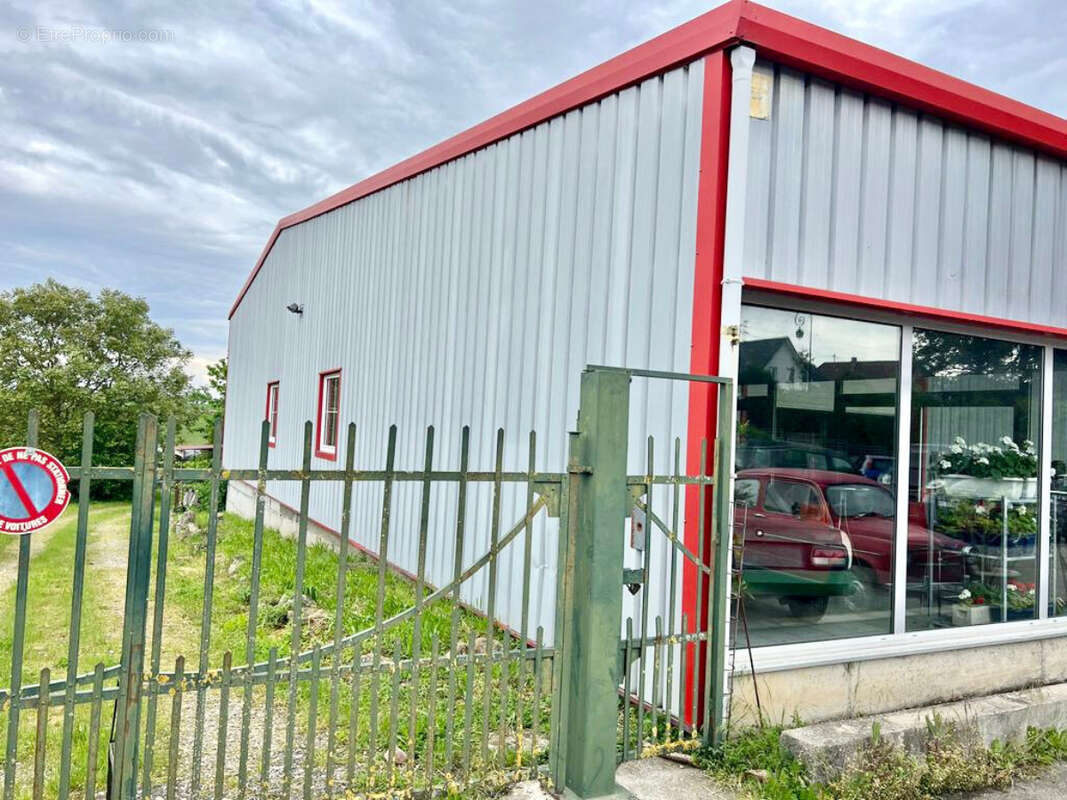 Commerce à WALTENHEIM