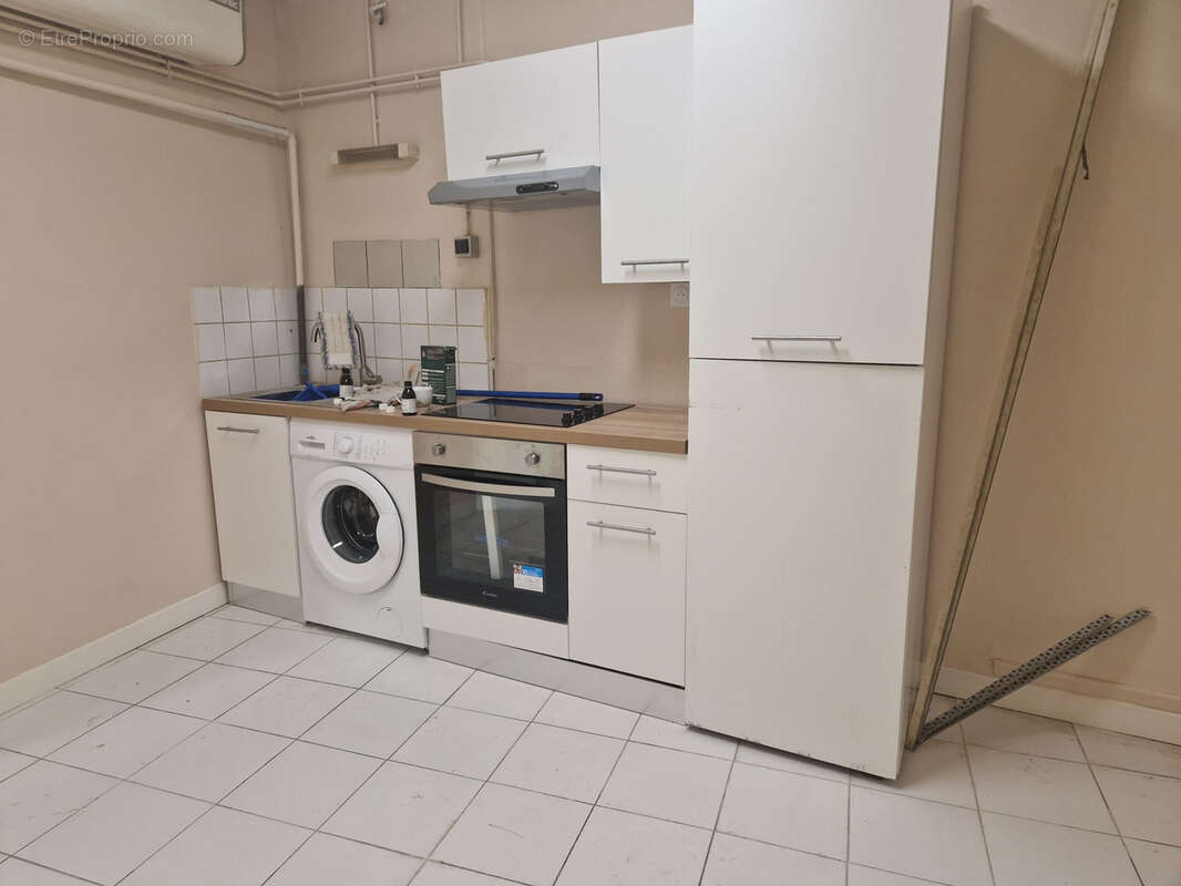 Commerce à LE PUY-EN-VELAY