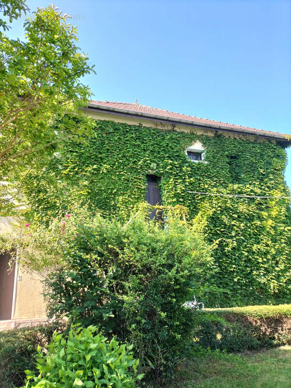 Maison à SARAMON