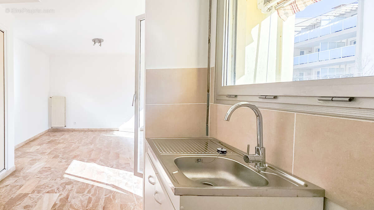 Appartement à HYERES