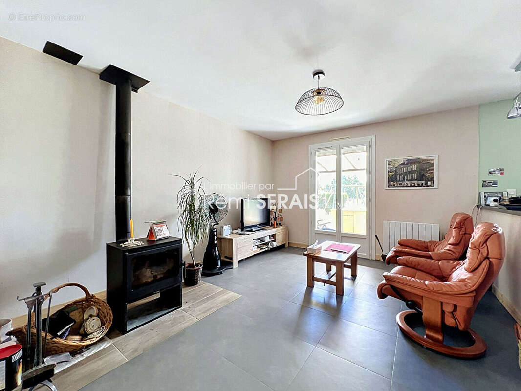 Maison de plain-pied 3 chambres à ARGENTAN - photo 4