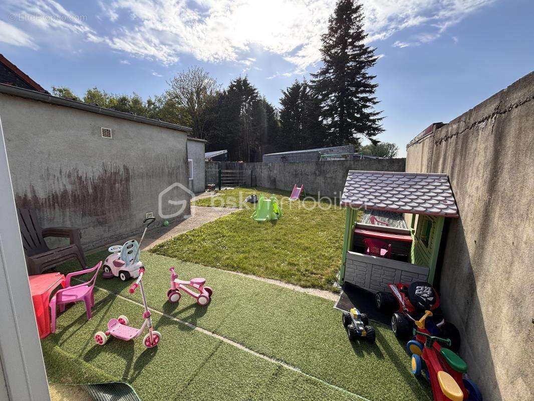 Maison 124 m² à Burbure  - photo 14