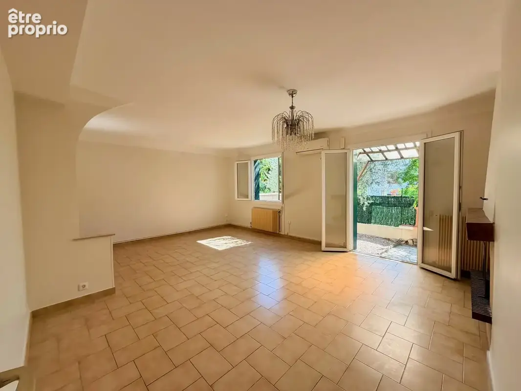 Maison plain-pied 4 pièces, jardin, garage - photo 3
