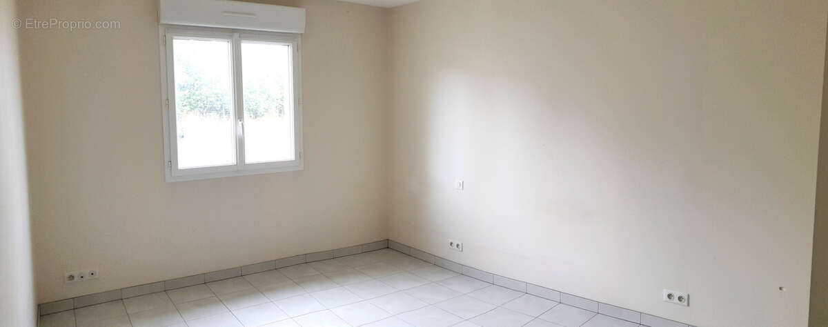 Maison à MARCILLY-SUR-VIENNE