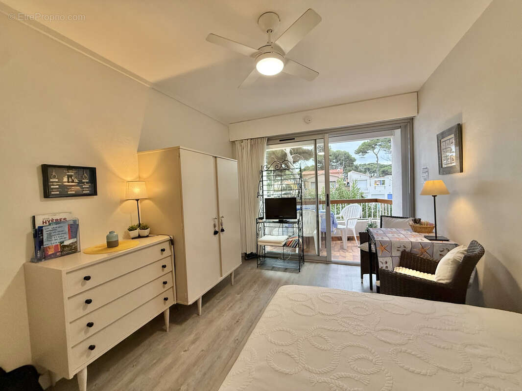 Appartement à HYERES