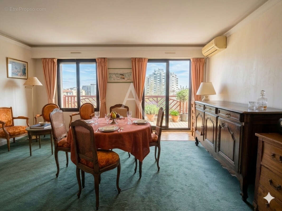 Appartement à BORDEAUX
