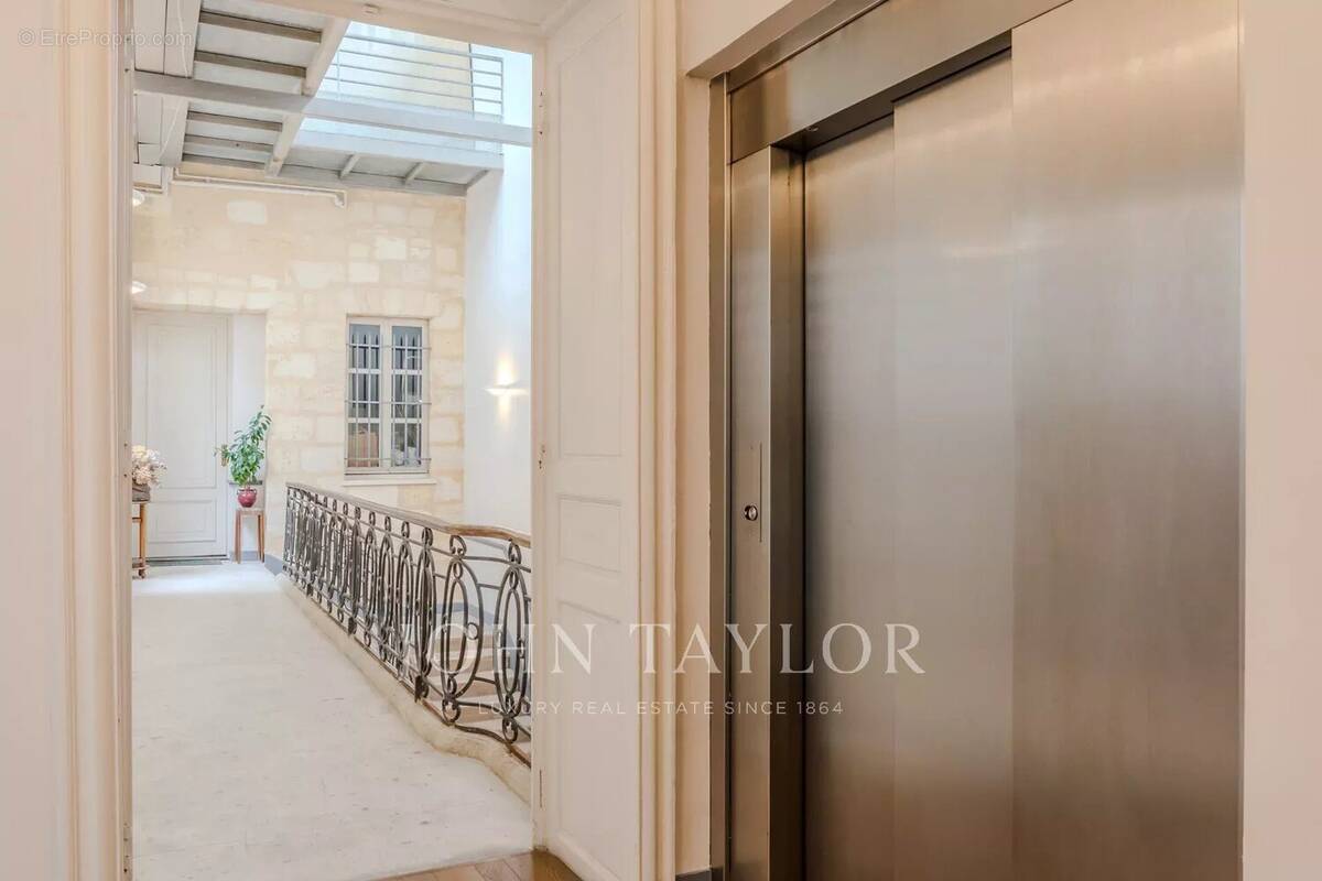 Appartement à BORDEAUX