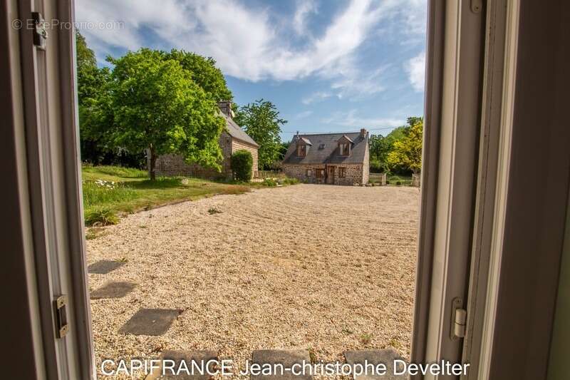 Maison à CEAUCE