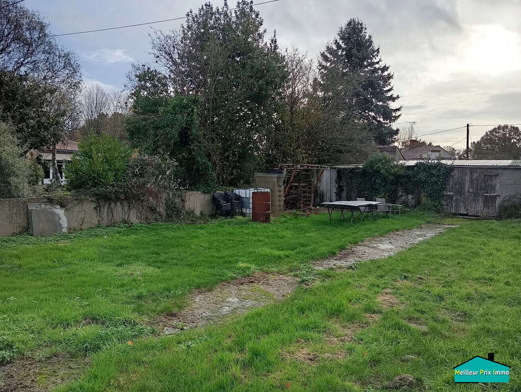 Maison 3 pièces 70 m2 à 2 km du bourg de Mouilleron Le Captif - photo 12