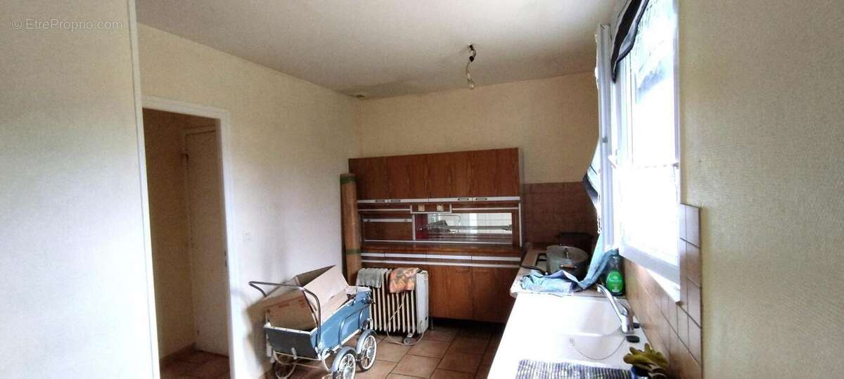 Maison 70 m² à Moutier-Rozeille  - photo 9