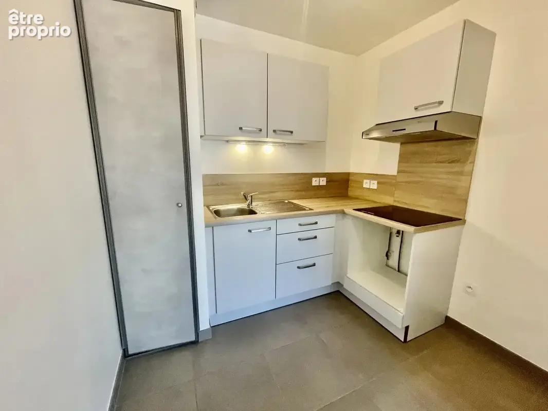 Superbe appartement de 2 pièces 41m² dans résidence de standing comprenant : entrée, séjour donnant ... - photo 11