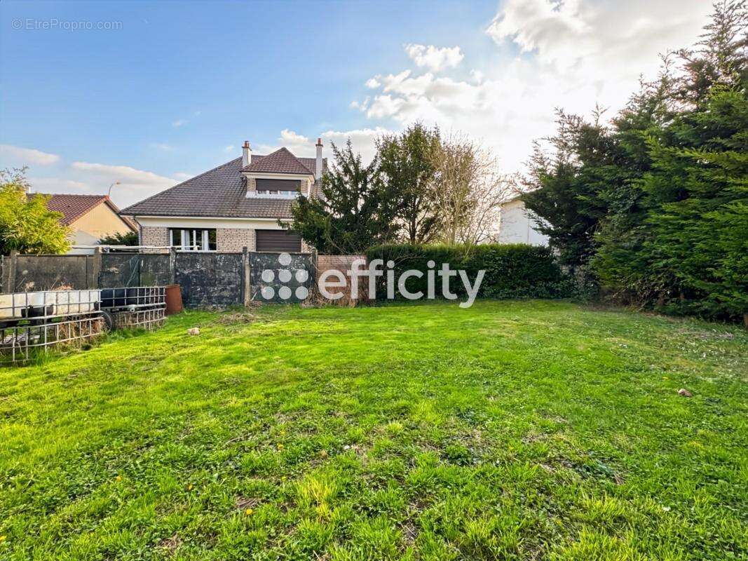 Maison à ROSNY-SOUS-BOIS