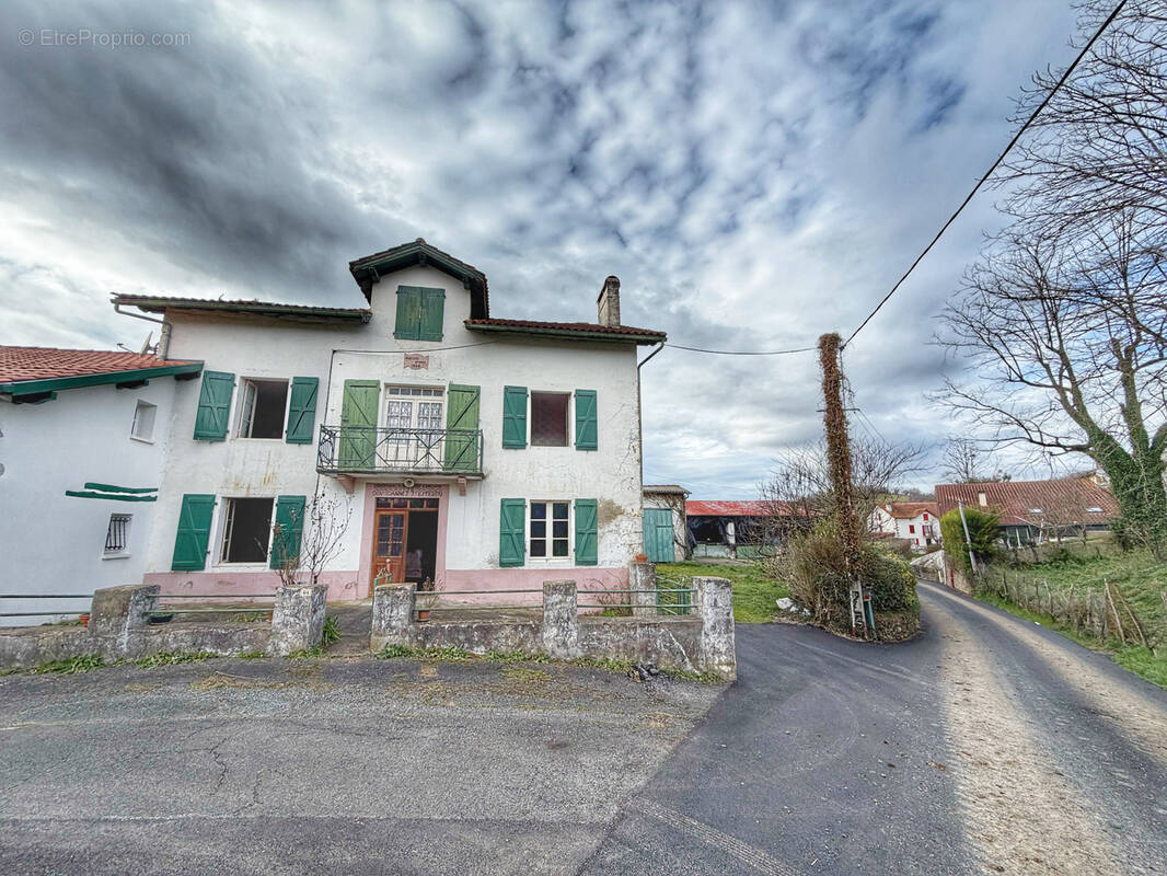 Maison à SAINT-JEAN-PIED-DE-PORT