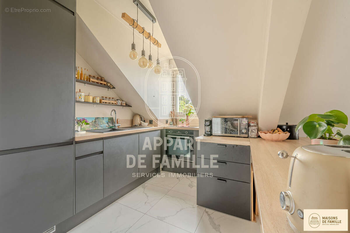 Appartement à SAINT-NOM-LA-BRETECHE