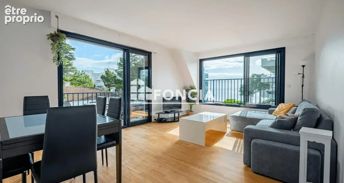 LA BAULE : Appartement 4 pièces – Dernier étage – Vue mer – Esplanade Benoît - photo 3