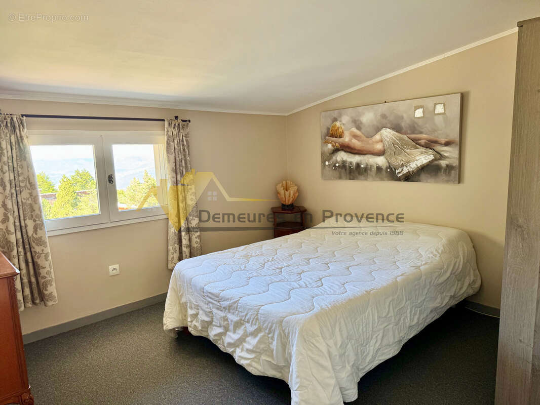 Appartement à BEAUMONT-DU-VENTOUX
