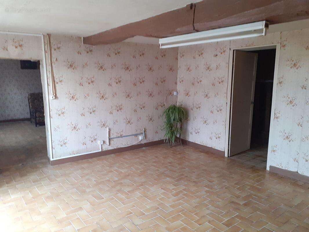 Maison à BAUGE
