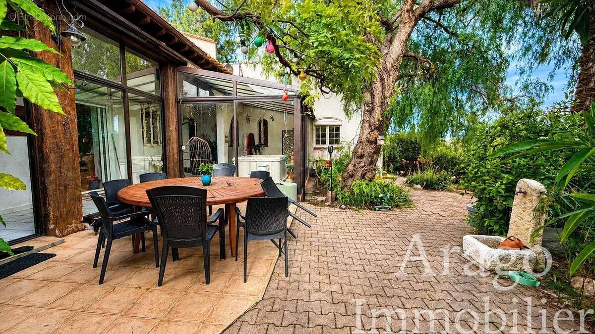 À vendre villa 4 faces - photo 2