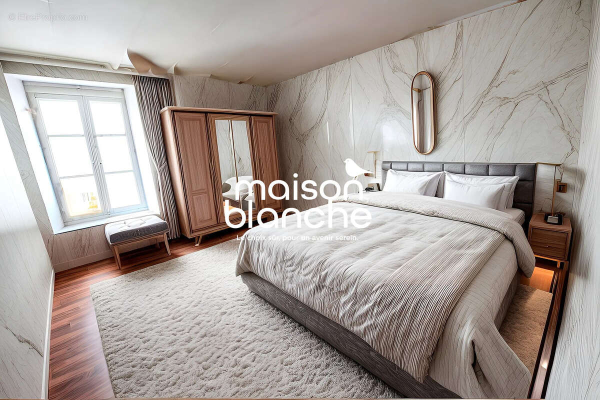 Maison à SAINT-GERMAIN-DE-LONGUE-CHAUME