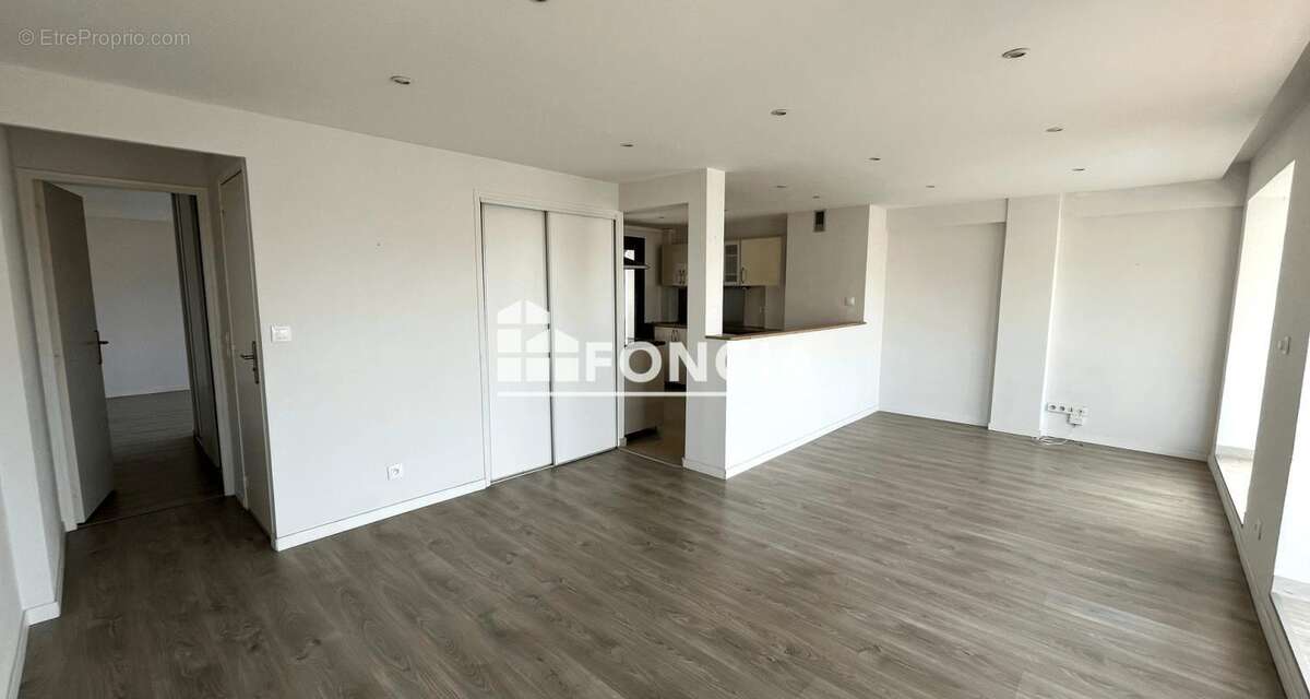 Appartement à HYERES