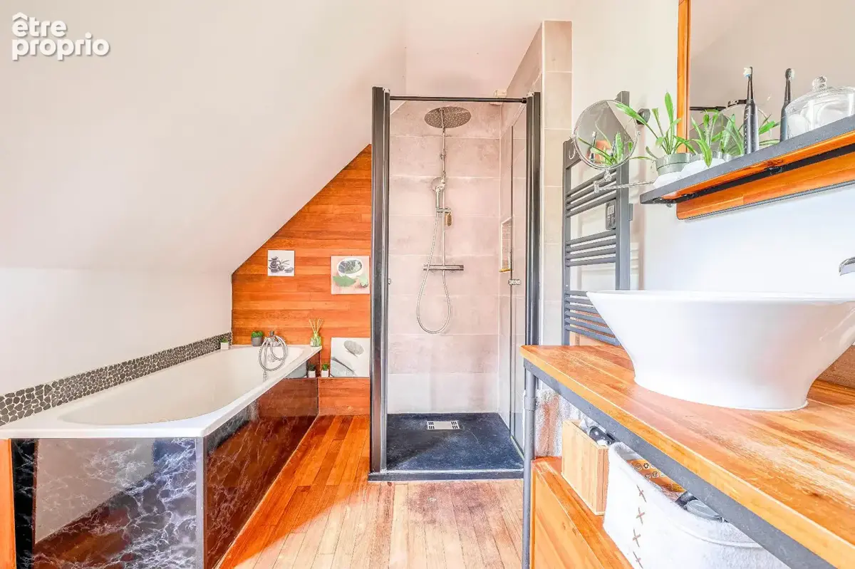 Maison familiale de près de 130 m², terrain de plus de 1 400 m² à Villiers-sur-Morin - photo 14
