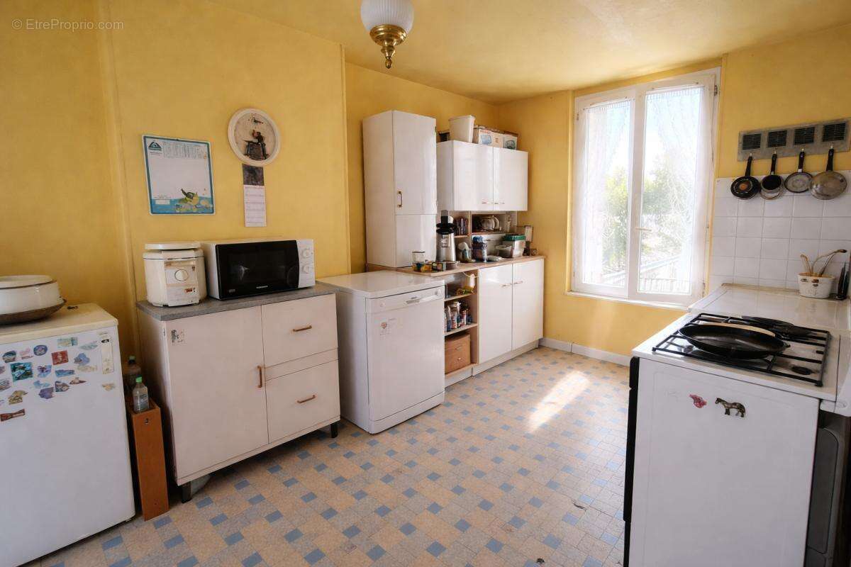 Appartement à BROU