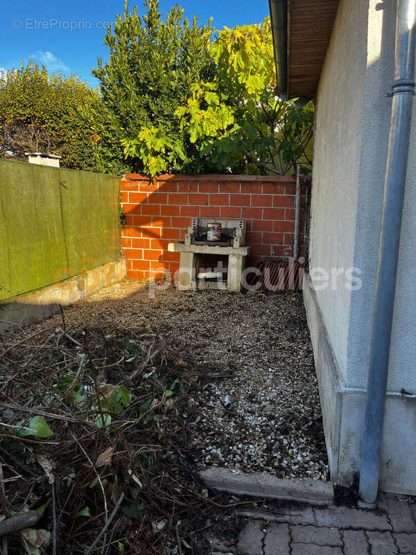 Maison à VILLENEUVE-LE-ROI