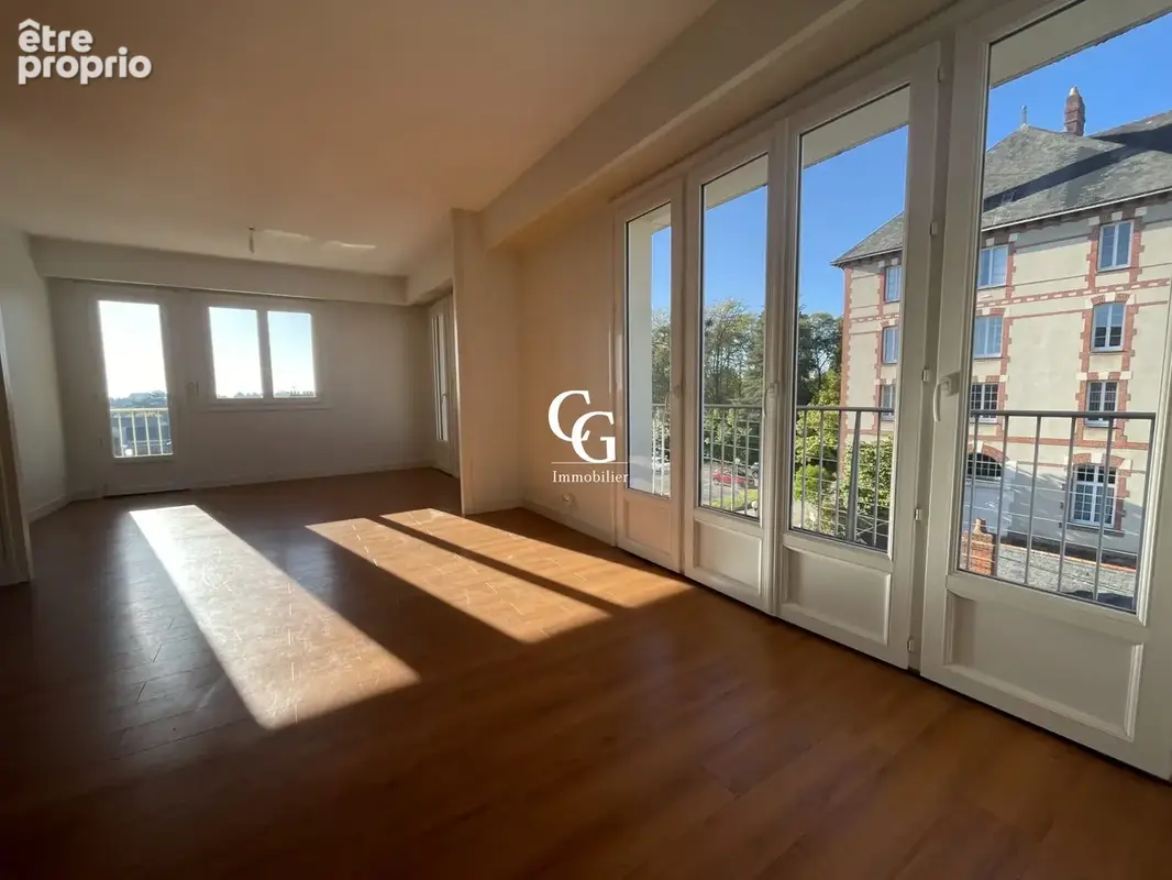 Appartement 4 pièces 81 m² à vendre à Nantes (44300) - photo 4
