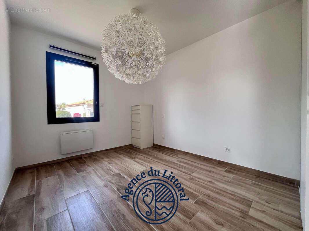 Maison à LES MATHES