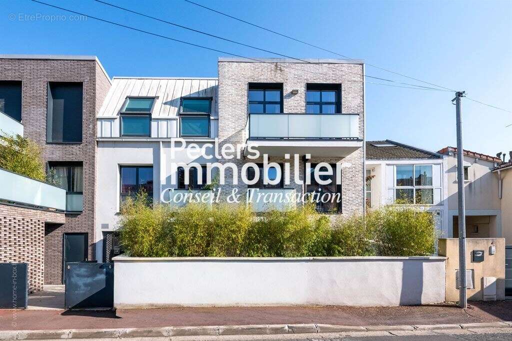 Appartement 3 pièces de standing avec terrasse – Suresnes Mont Valérien - photo 16
