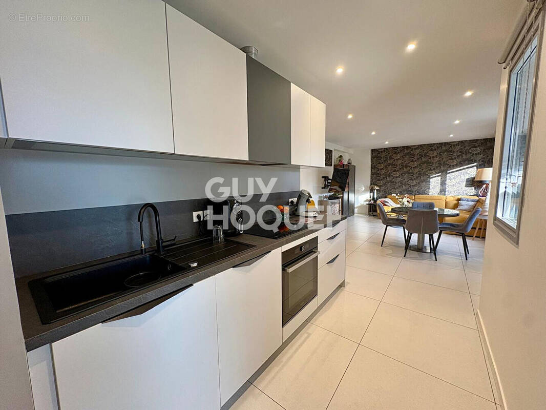 Appartement à DRUMETTAZ-CLARAFOND