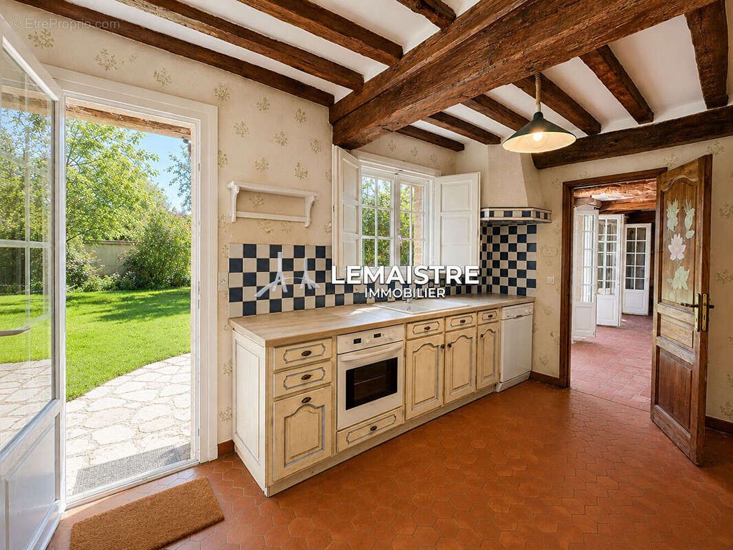 Maison à vendre - Bréauté - 156 m² - 3 chambres - Dépendance - Terrain 1100 m² - photo 3