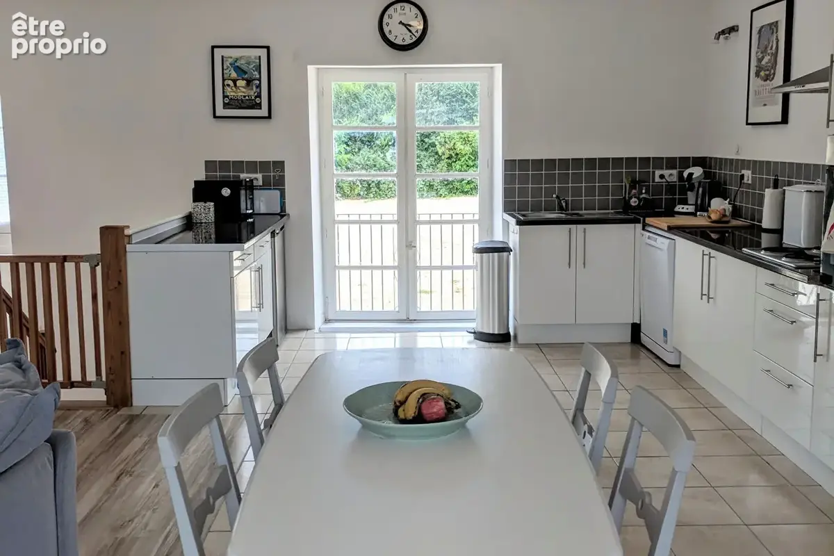 FINISTÈRE.  Charmant appartement T3 en duplex de 89 m², 2 chambres et 2 salles d'eau, à Scrignac - photo 5