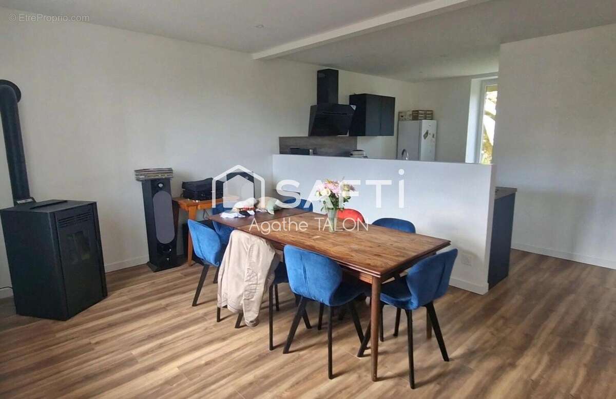 Photo 5 - Maison à GENELARD