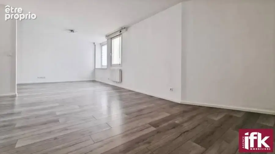 Colmar centre-ville – local de 102,86 m² avec ascenseur - photo 4