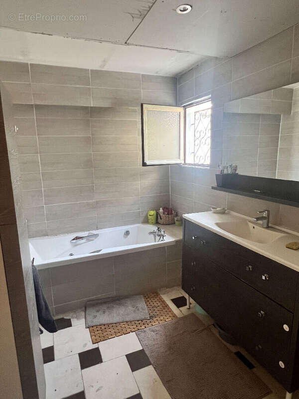 Maison à HOUILLES