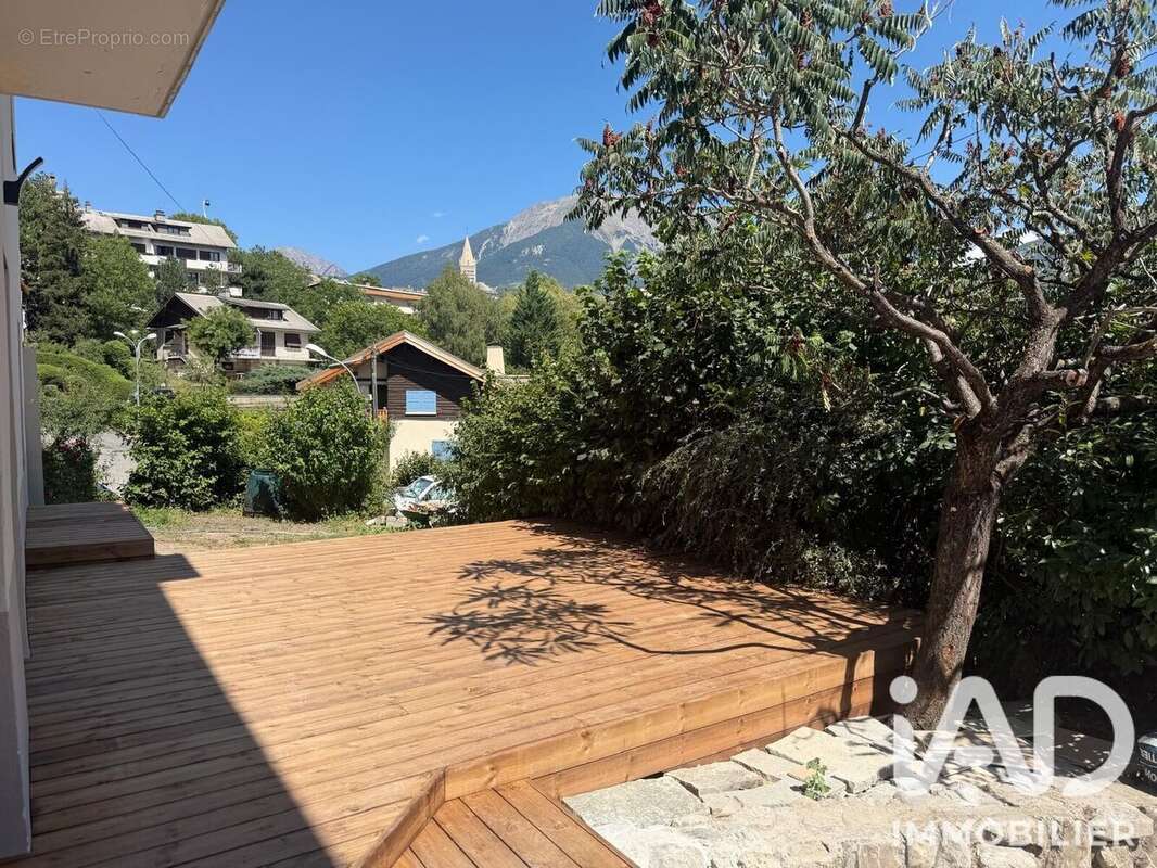 Appartement 90 m² à Embrun  - photo 6