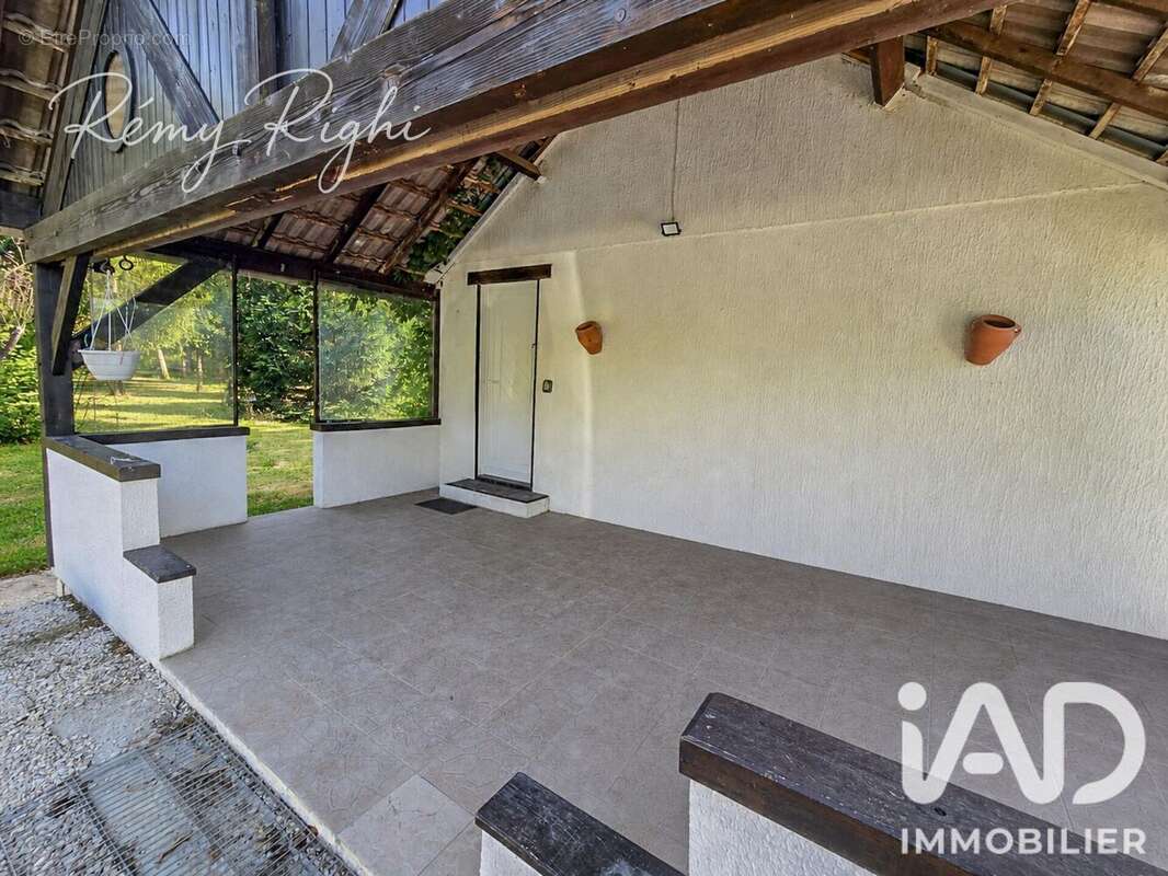 Photo 8 - Maison à CHEVILLON-SUR-HUILLARD