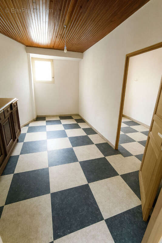 Appartement à SAINT-ETIENNE-DES-SORTS