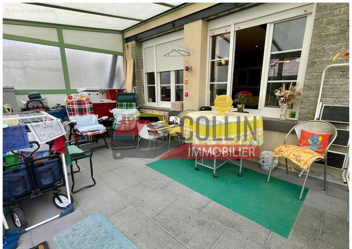 Appartement en Rez-de-chaussée, type F4 -véranda - jardin - photo 6
