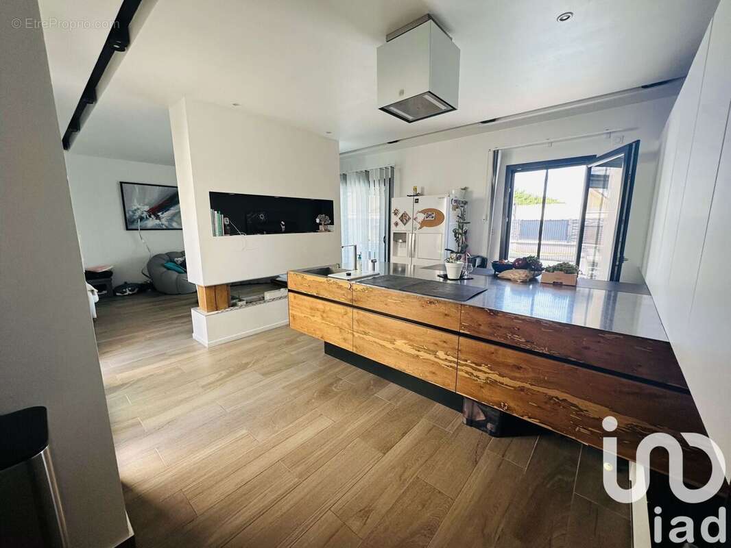 Photo 4 - Maison à SAINT-CYR-SUR-LE-RHONE