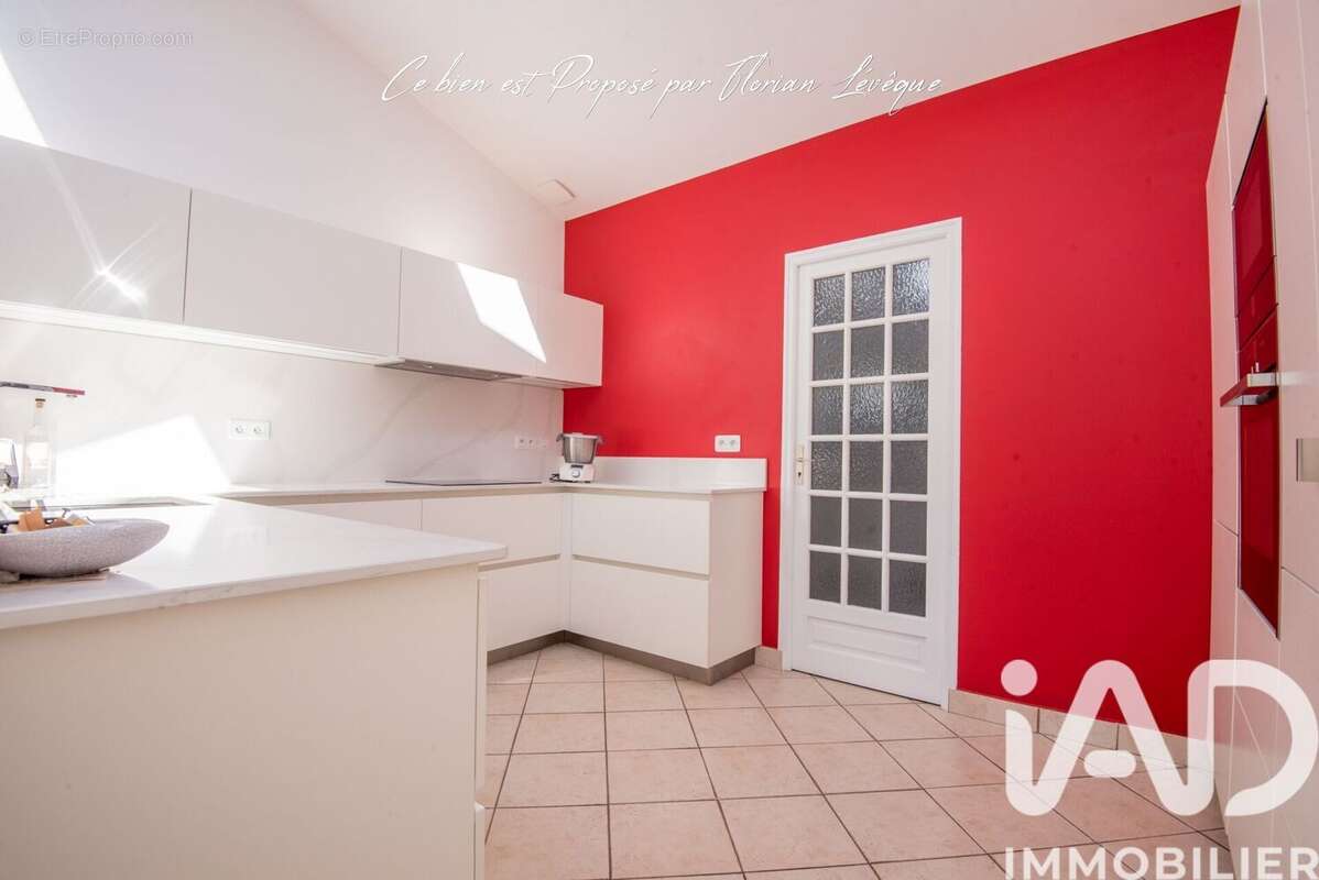 Maison 198 m² à Angers  - photo 6