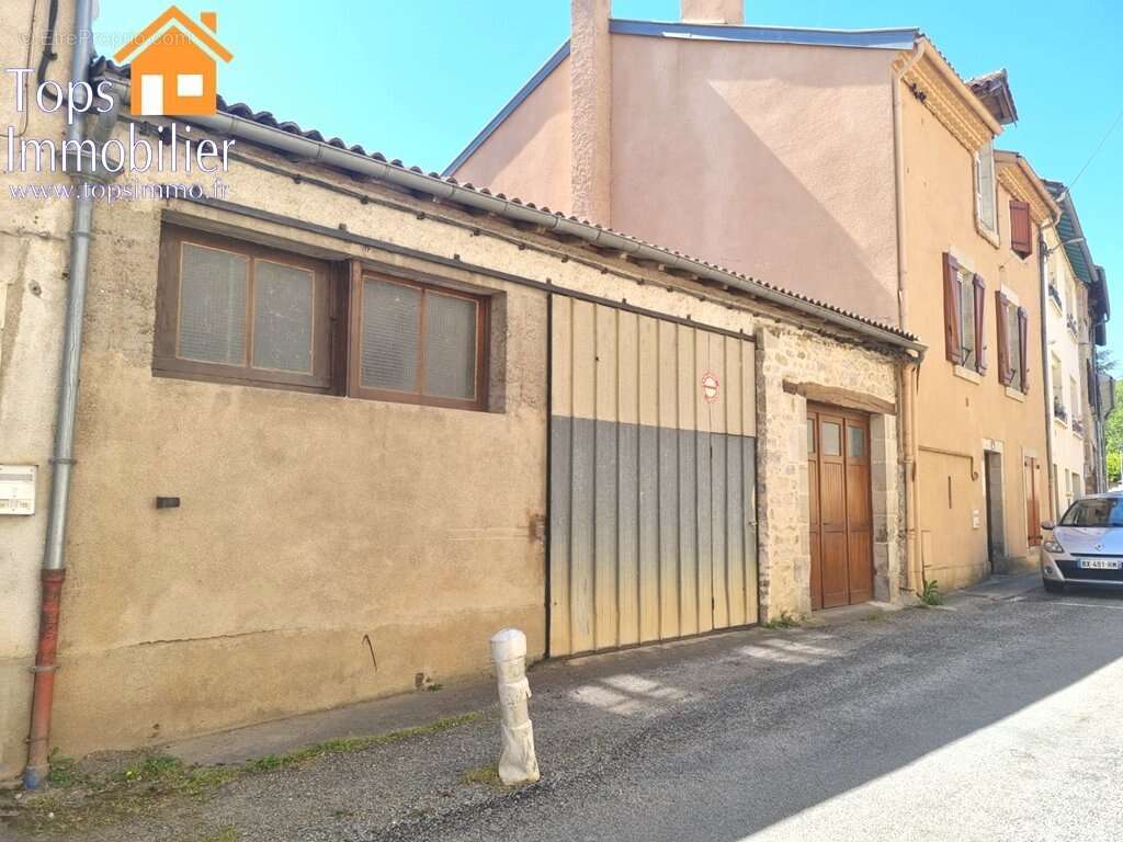 Maison à VILLEFRANCHE-DE-ROUERGUE